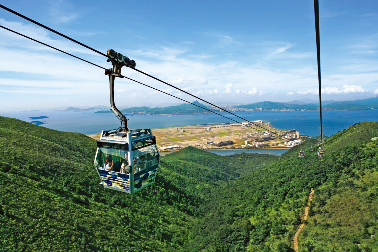 香港 の Ngong Ping 360 Cable Car Tickets | Pelago